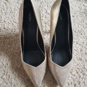 Aldo heels w/ diamonds